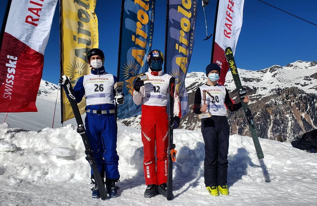 ���������� ������������ ����� 3 ������ �� ����� ����� ������