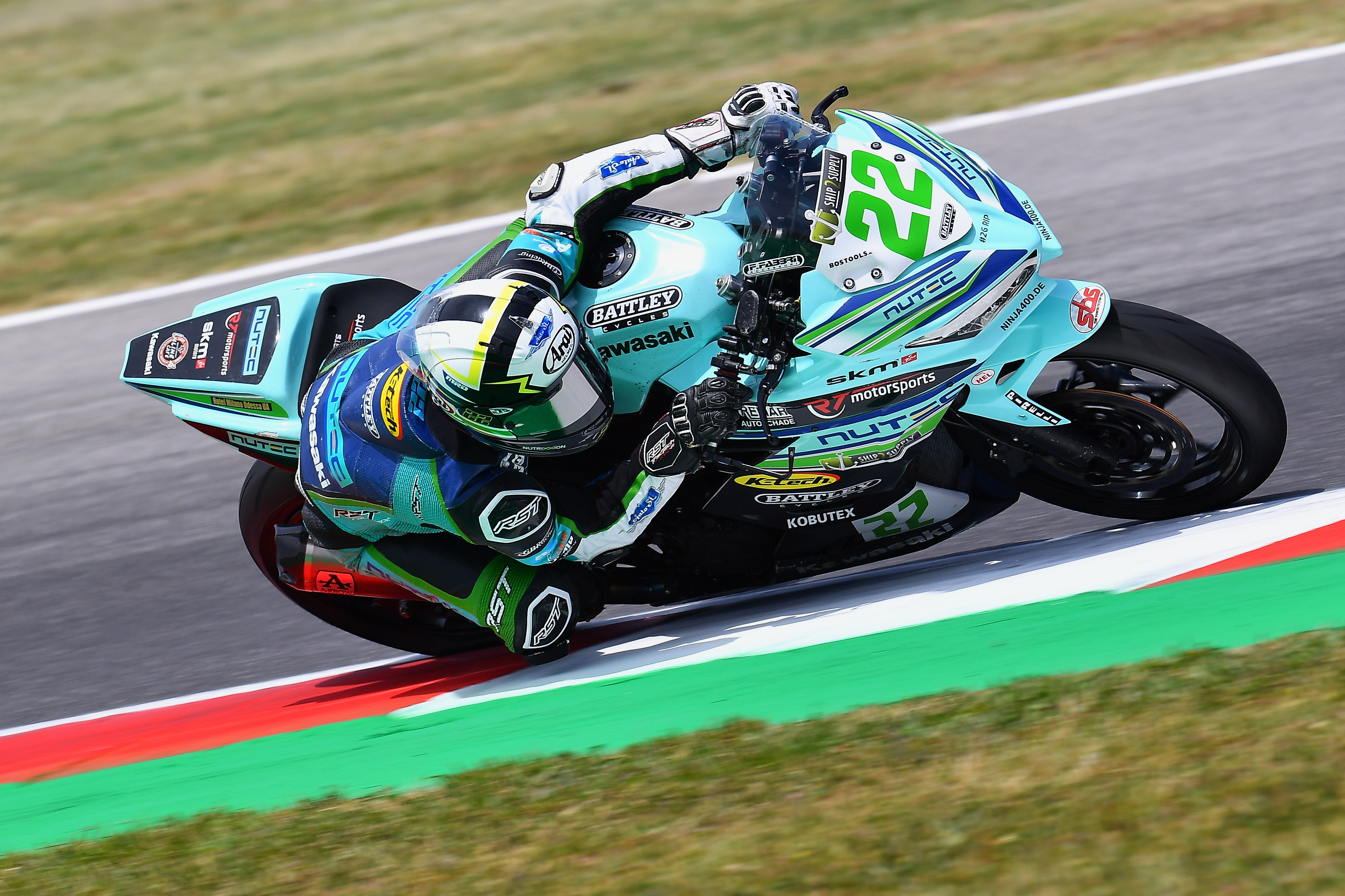 ���������� ������ ������� ����� 15-� ����� � ������������ ����� WSBK � ������